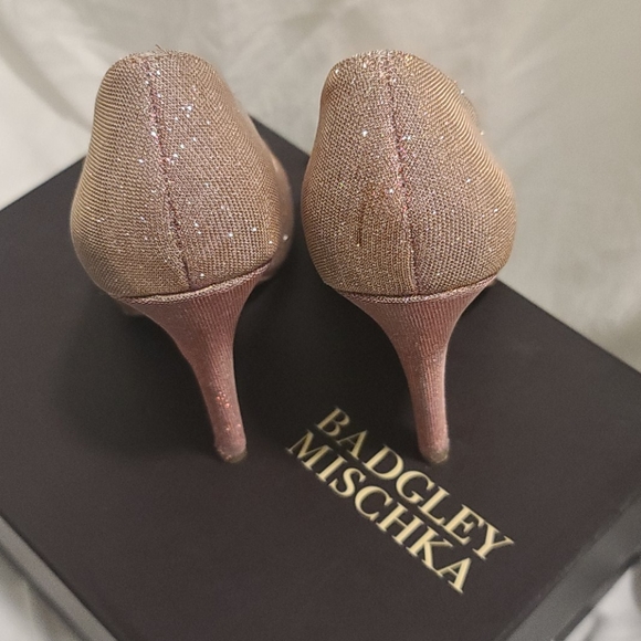 Badgley Mischka - Picture 2 of 3